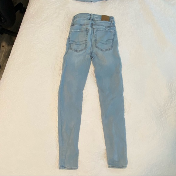 American Eagle 00 short jeans - Picture 2 of 3